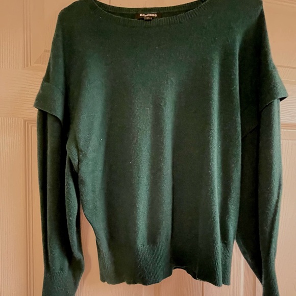 Express Sweater - Picture 2 of 5
